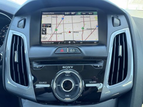 Used 2014 Ford Focus Titanium FWD image 47