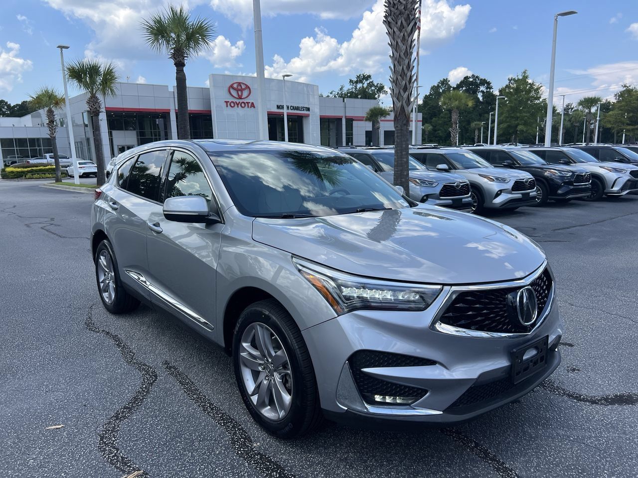 Used 2019 Acura RDX w/ Advance Package AWD/4WD image 2