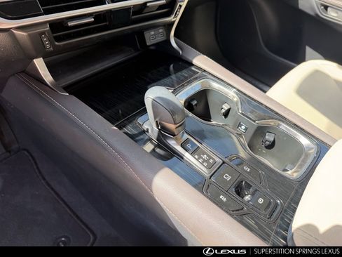 Used 2024 Lexus RX 350 FWD w/ Technology Package image 9
