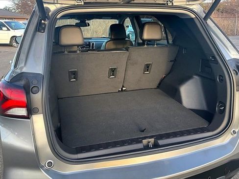 Used 2024 Chevrolet Equinox Premier image 36