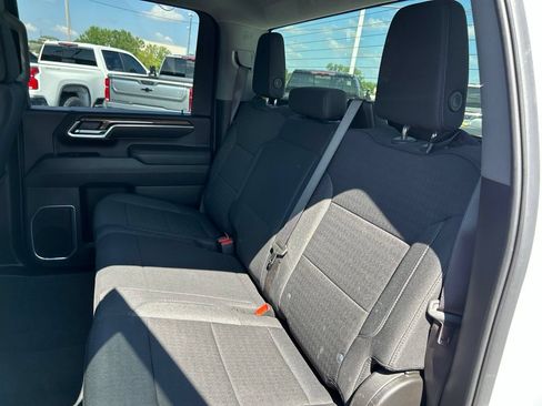 Used 2025 Chevrolet Silverado 2500 LT w/ Convenience Package AWD/4WD image 38