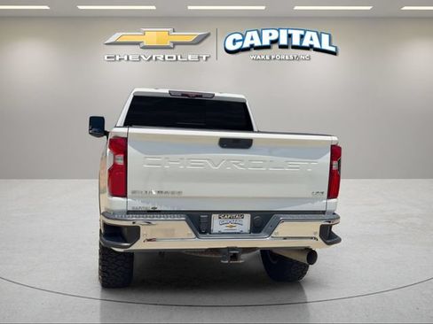 Used 2021 Chevrolet Silverado 2500 LTZ w/ LTZ Premium Package AWD/4WD image 8