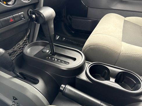 Used 2009 Jeep Wrangler X image 20