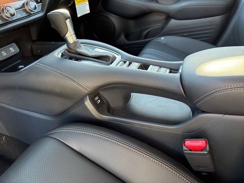 New 2026 Honda HR-V EX-L image 16