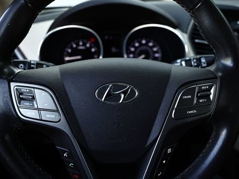Used 2018 Hyundai Santa Fe SE w/ SE Premium Package 02 FWD image 34