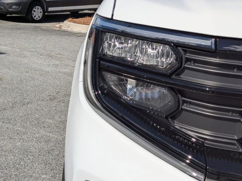 Certified 2025 Ford Expedition Max Active image 12