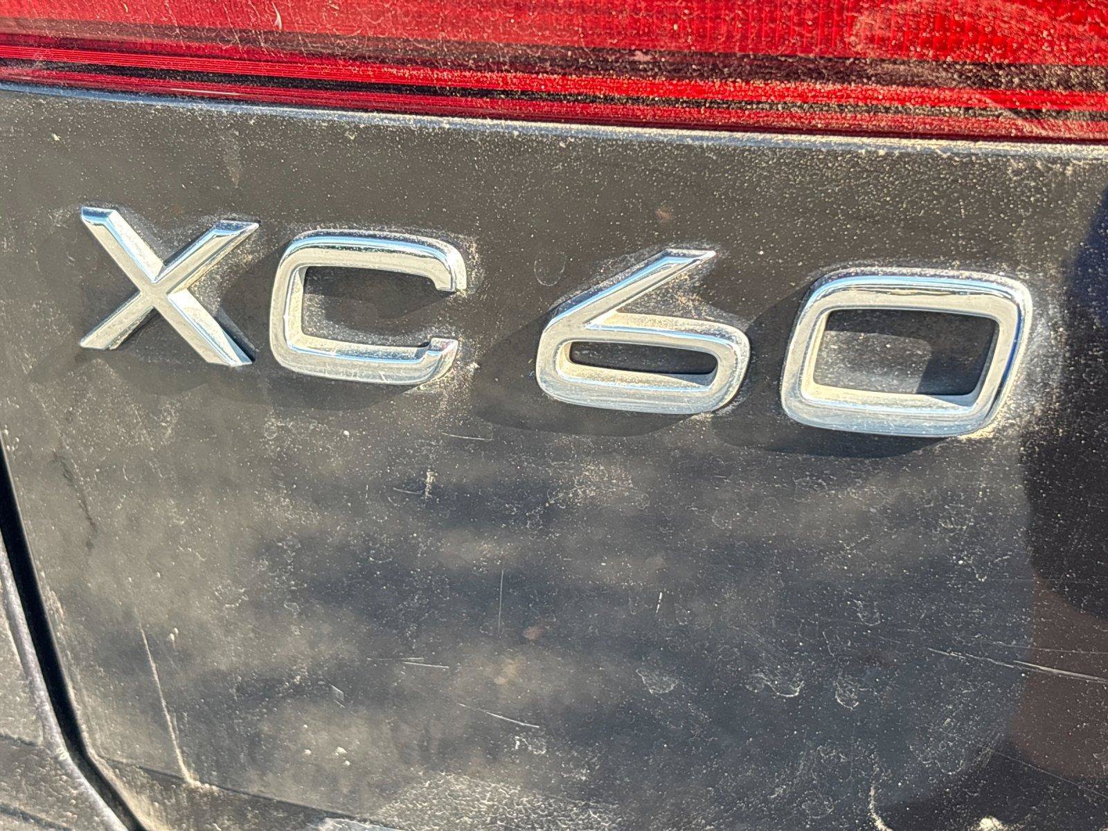 Used 2021 Volvo XC60 T5 Inscription AWD/4WD image 10