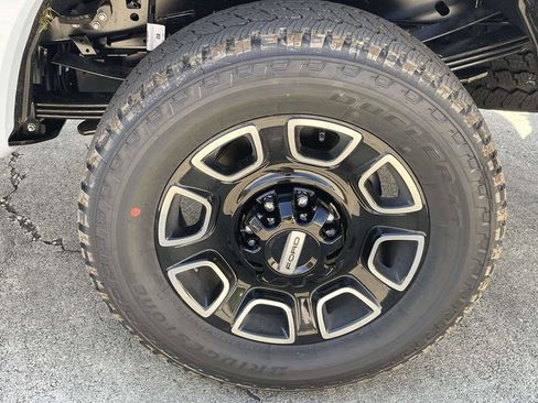 New 2026 Ford F250 Platinum AWD/4WD image 9