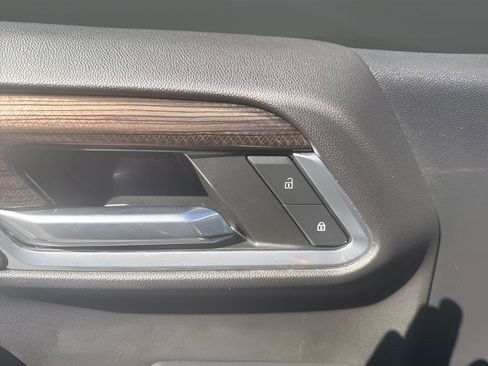 Used 2022 Chevrolet Silverado 1500 RST w/ All Star Edition Plus image 17