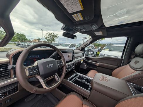 New 2026 Ford F350 King Ranch w/ Chrome Package AWD/4WD image 11