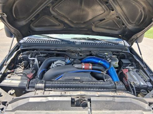 Used 2005 Ford F350 XL AWD/4WD image 12