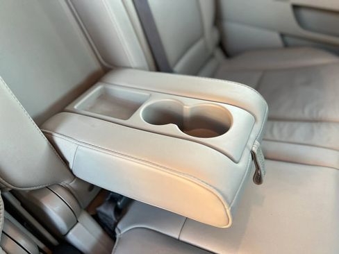 Used 2009 Honda Pilot Touring image 38