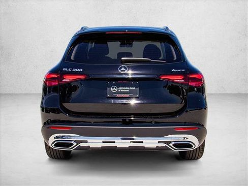New 2026 Mercedes-Benz GLC 300 4MATIC image 6