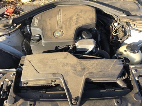 Used 2013 BMW 320i Sedan image 14