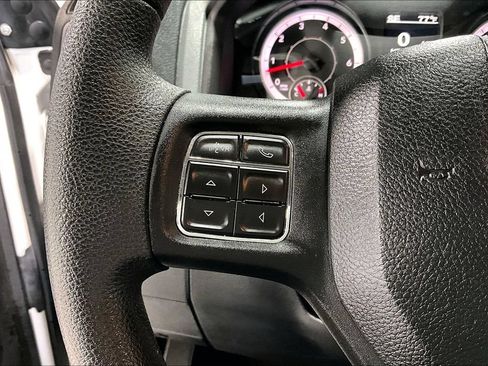 Used 2018 RAM 1500 Express w/ Express Value Package AWD/4WD image 23