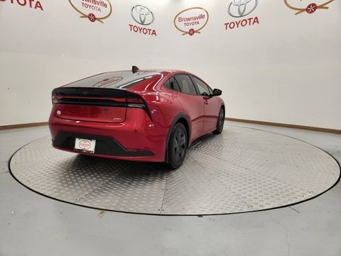 New 2026 Toyota Prius LE image 8