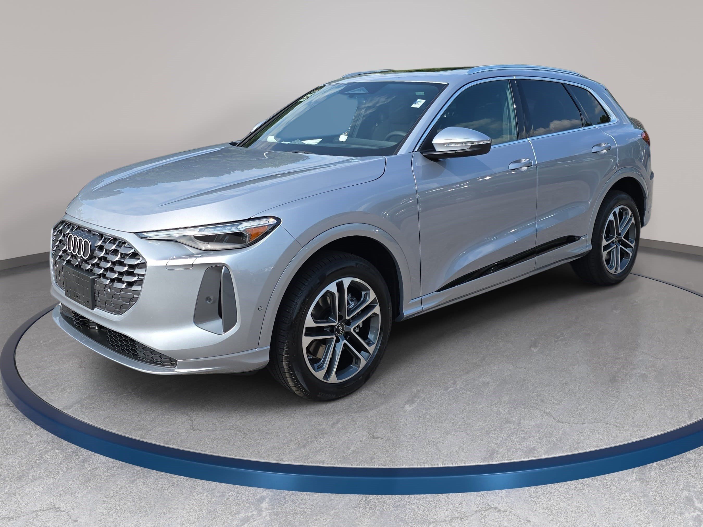 New 2026 Audi Q5 Premium Plus AWD/4WD image 1