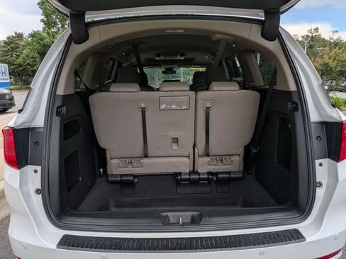 Certified 2021 Honda Odyssey Touring image 37