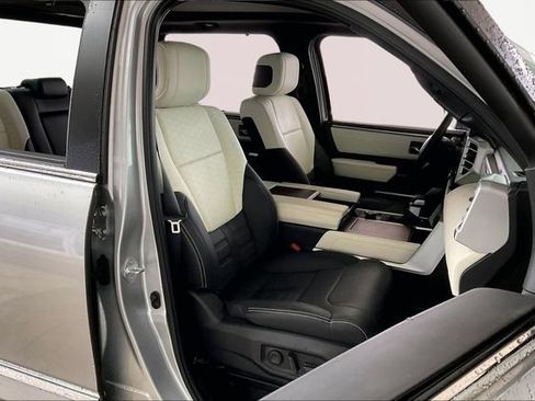 Used 2024 Toyota Tundra Capstone image 20