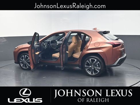 New 2026 Lexus UX 300h FWD image 37