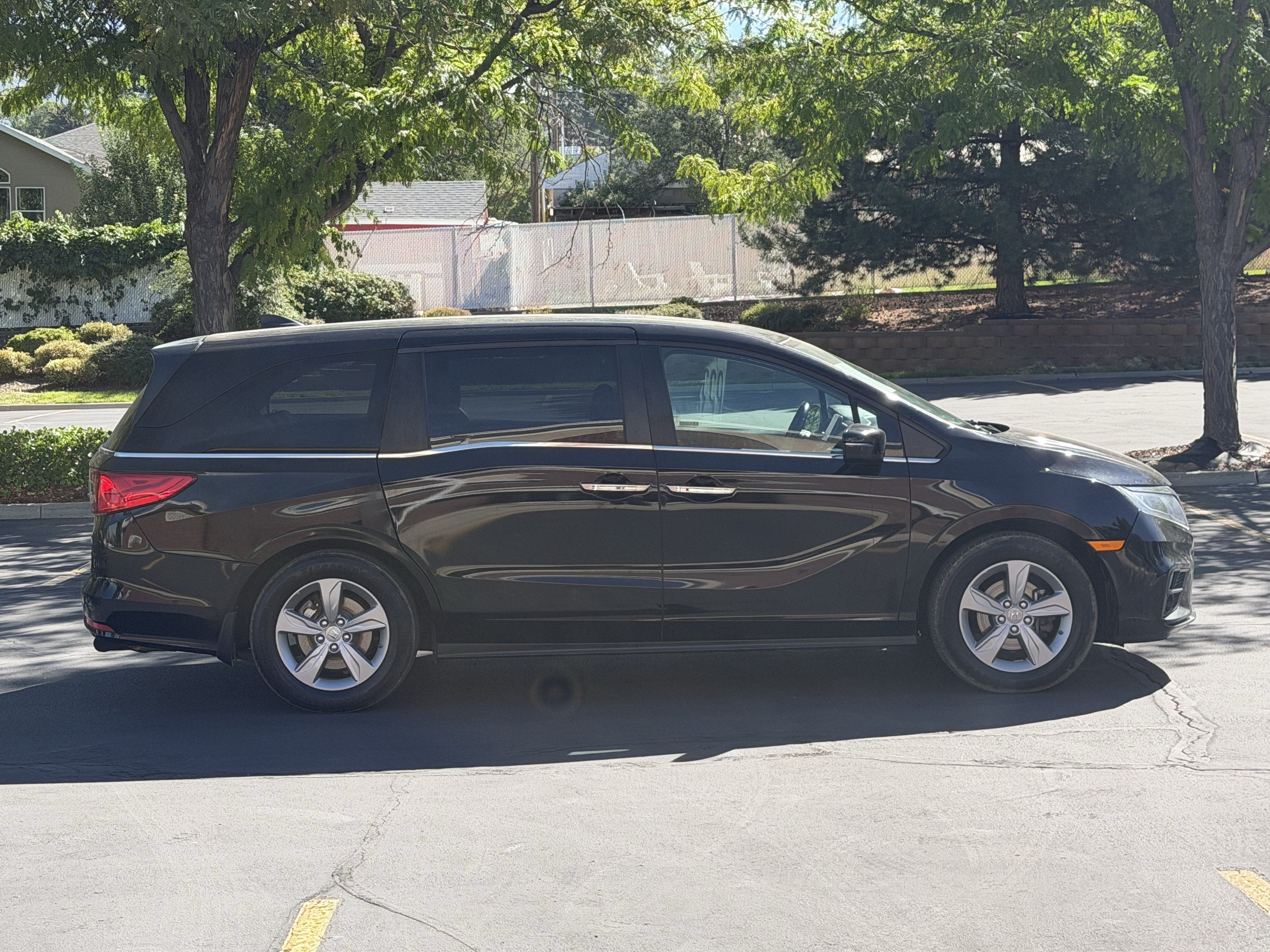 Used 2019 Honda Odyssey EX-L image 7