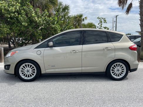 Used 2015 Ford C-MAX Energi SEL w/ Equipment Group 302A FWD image 3