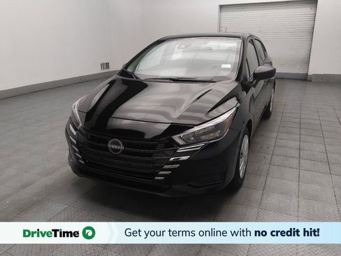 Used 2025 Nissan Versa S w/ Trunk Package FWD image 1