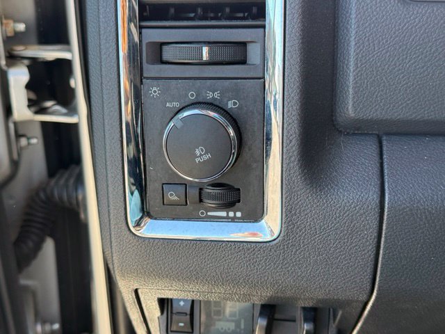 Used 2012 RAM 2500 Laramie w/ Cold Weather Group AWD/4WD image 14