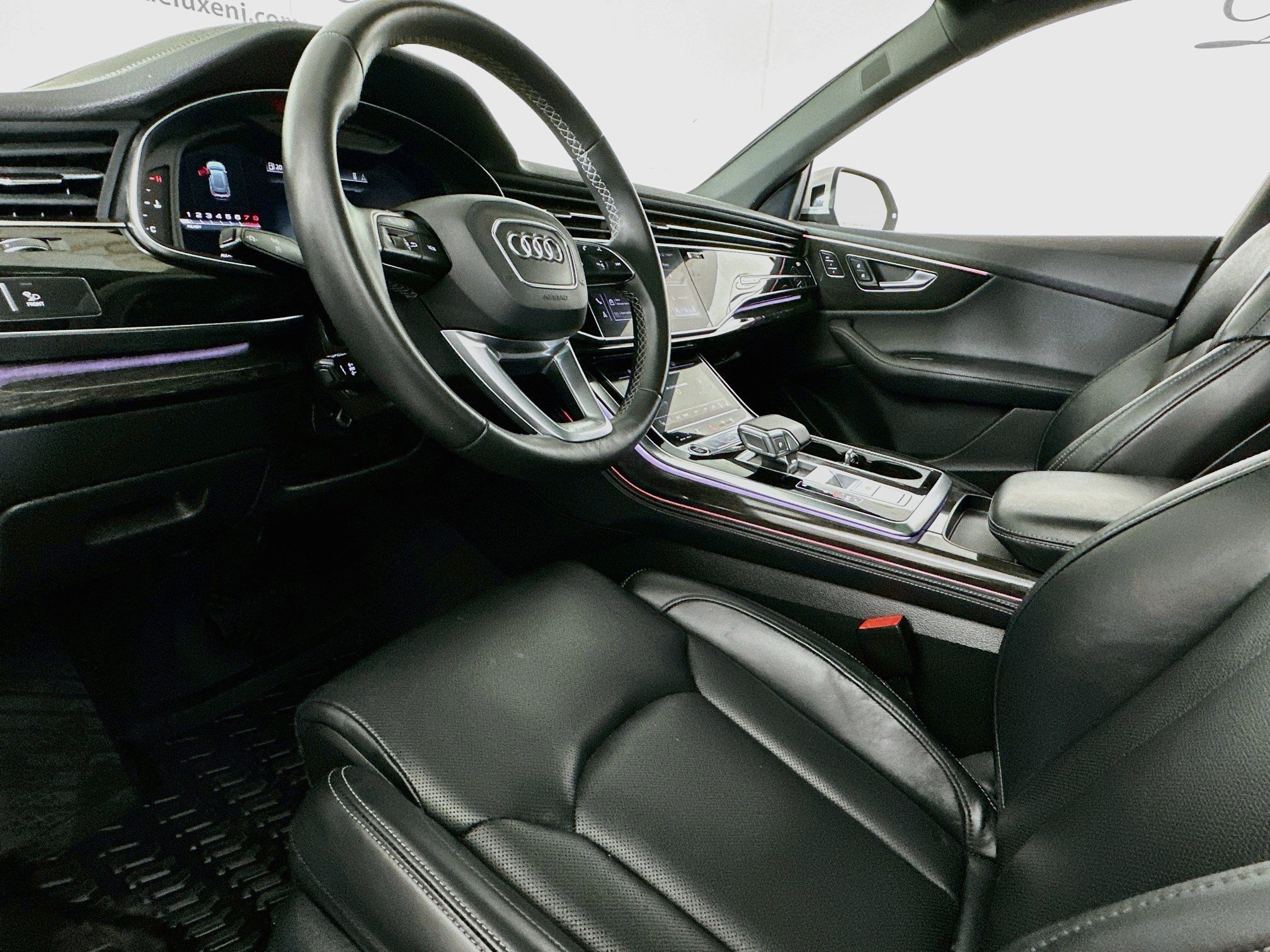 Used 2025 Audi Q8 Prestige w/ Prestige Package AWD/4WD image 7