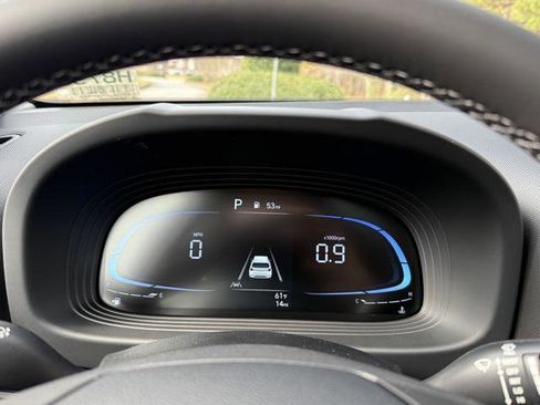 New 2026 Hyundai Venue SEL image 18