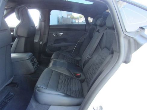 Used 2024 Audi e-tron GT Premium Plus w/ Executive Package image 20