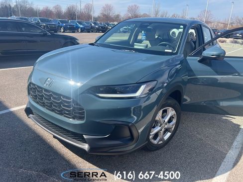 Certified 2025 Honda HR-V LX image 1