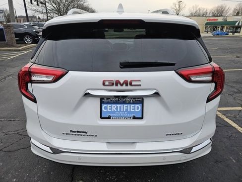 Certified 2023 GMC Terrain Denali w/ Denali Premium Package image 5