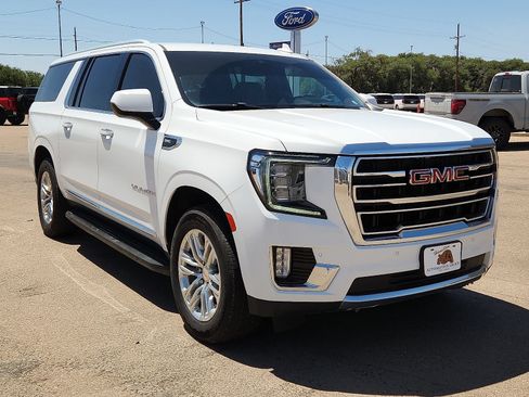 Used 2023 GMC Yukon XL SLT RWD image 6