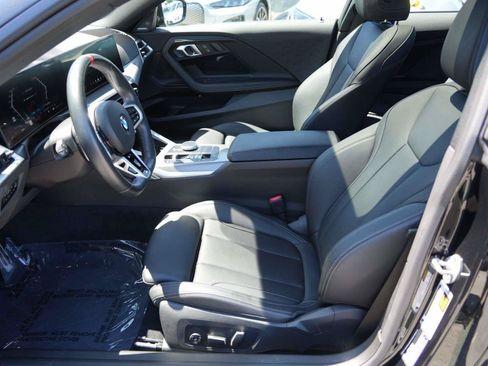 Used 2025 BMW M240i Coupe w/ Premium Package RWD image 17