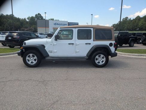 Used 2021 Jeep Wrangler Unlimited Sport AWD/4WD image 2