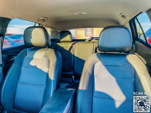 Used 2025 Chevrolet Trax LT w/ Driver Confidence Package image 25