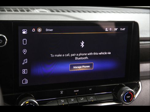 Used 2024 Chevrolet Colorado W/T RWD image 12