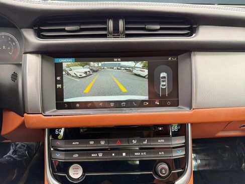 Used 2018 Jaguar XF Portfolio AWD/4WD image 25