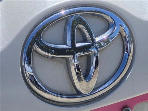 Used 2013 Toyota RAV4 Limited FWD image 15