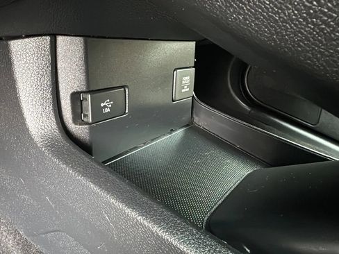 Used 2018 Honda Civic Sport image 18