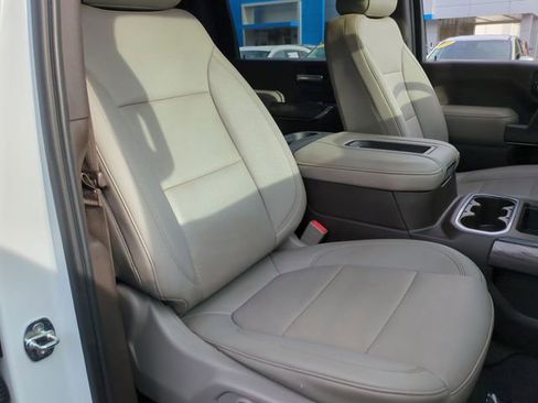 Used 2021 Chevrolet Silverado 2500 LTZ w/ LTZ Convenience Package image 24