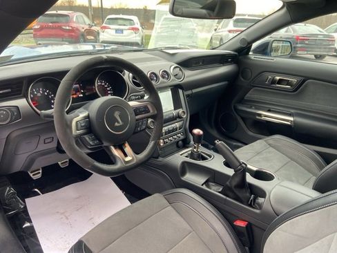Used 2019 Ford Mustang Shelby GT350 w/ Technology Package image 32
