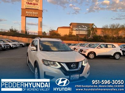 Used 2017 Nissan Rogue SV w/ SV Premium Package