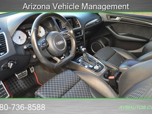 Used 2017 Audi SQ5 Premium Plus w/ Technology Package image 16