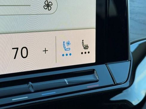 New 2026 Volkswagen Atlas SE image 24