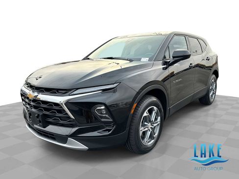 Certified 2023 Chevrolet Blazer LT w/ Driver Confidence Package image 1