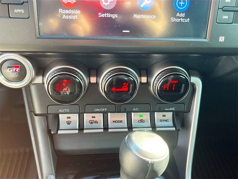 Used 2024 Toyota GR86 image 15