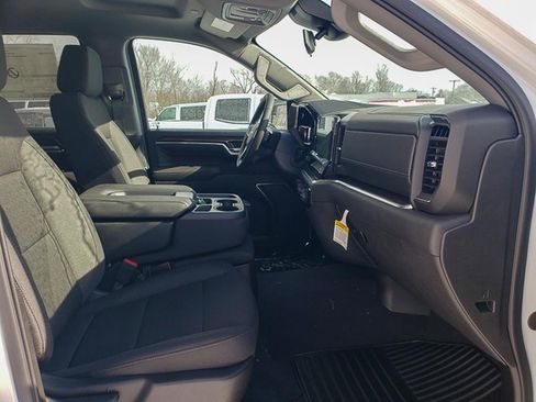 New 2026 Chevrolet Silverado 1500 LT image 29