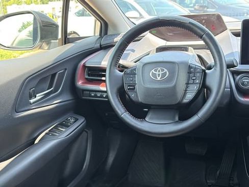 Used 2024 Toyota Prius Prime FWD image 22
